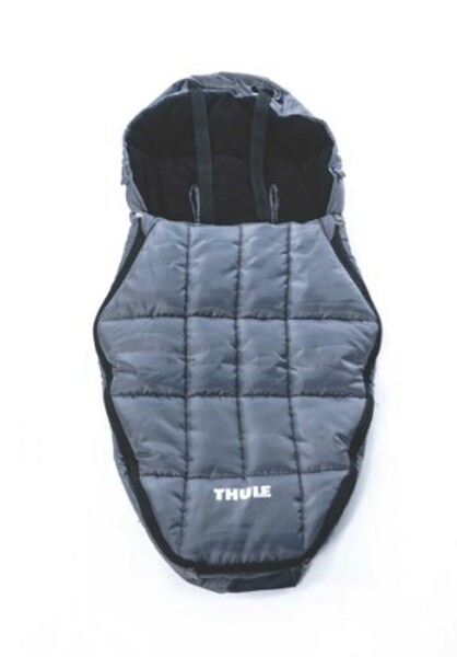 THULE Fußsack Mit Fleecefutter und verstellbarer Kapuze, leicht zu reinigen, kompatibel mit allen Fünf-Punkt-Gurtsysteme