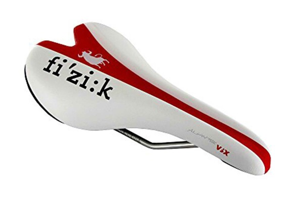 FIZIK Rennsattel "Aliante Versus", SB-verpackt, Channel-Design mit 20 mm (VSX) oder 10 mm (VS) tiefem Mittelkanal, Geste