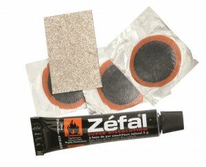 Reparatur-Set Tubeless Zefal 6 Flicken + 5g Lösungsmittel+ Kratzer