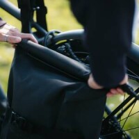 Gepäckträgertasche >Rough Ride II Rack Black Series< "M-WAVE