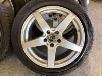 4x Alufelgen mit Winterreifen 245/45 R18 Mercedes W213