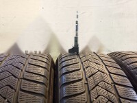 4x Alufelgen mit Winterreifen 225/60 R18 104H BMW X4 G02