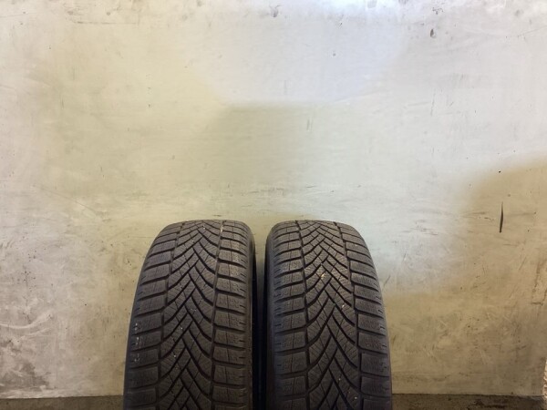 2x Winterreifen 205/60 R16 96H Falken Nr.191