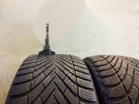 2x Winterreifen 225/45 R18 95V Pirelli Nr.184