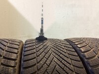 4x Winterreifen 235/45 R18 98V Pirelli Nr.183
