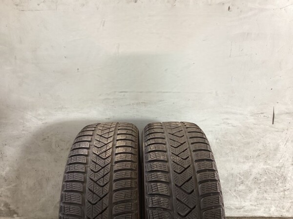 2x Winterreifen 215/60 R16 95H Pirelli Nr.174