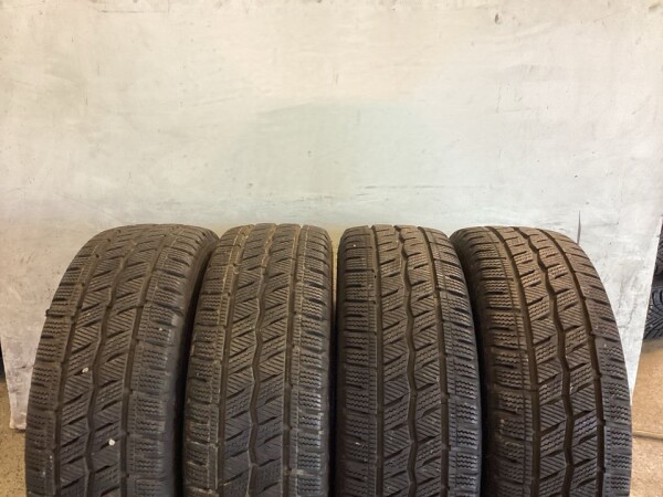 4x Winterreifen 215/65 R16C 109/107T Hankook Nr.169