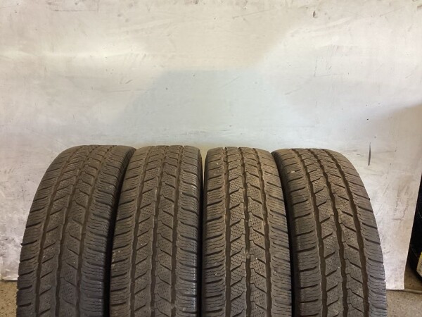 4x Winterreifen 205/75 R16C 110/108R Continental Nr.166