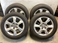 4x Alufelgen mit Winterreifen 225/55 R16 Audi A4 B8