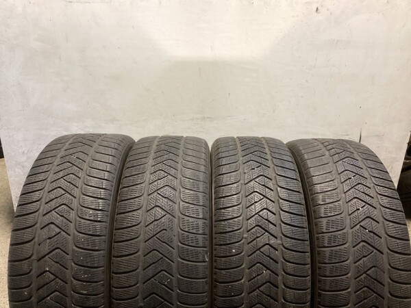 4x Winterreifen 235/65 R17 108H Pirelli Nr.142