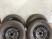 4X Felgen mit Winterreifen 216/65 R16 102H Nissan Qashqai...