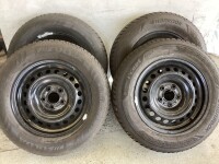 4X Felgen mit Winterreifen 216/65 R16 102H Nissan Qashqai...
