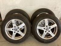 4X Alufelgen mit Winterreifen 185/65 R15 für MINI F54