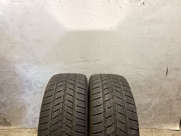 2x Winterreifen 225/55 R17C 109/107T Continental Nr.107