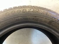 2x Winterreifen 225/55 R17 101V Goodyear Nr.98