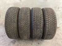4X Felgen mit Winterreifen 205/60 R16 92H Seat Aron
