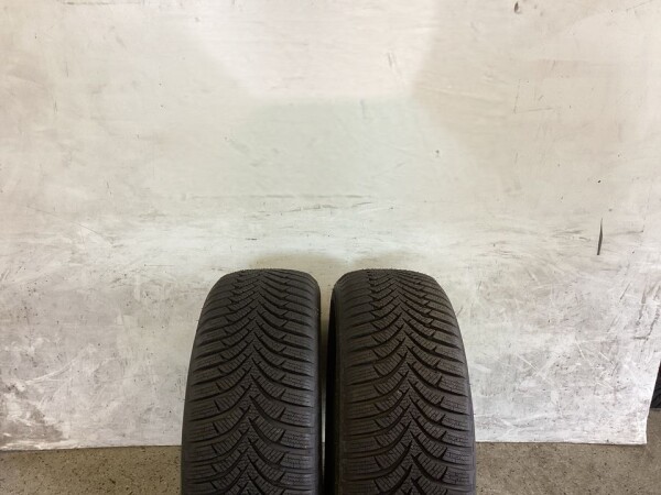 2x Winterreifen 195/60 R15 88T Hankook Nr.86