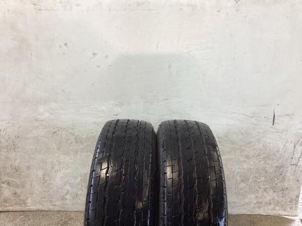 2x Sommerreifen 215/70 R15C 109/107S Firestone Nr.288
