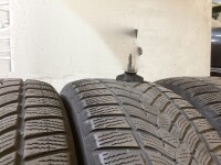 4x Winterreifen 235/55 R17 103V Goodyear Nr.61