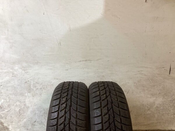 2x NEU Winterreifen 195/60 R15 88T Hankook Nr.50