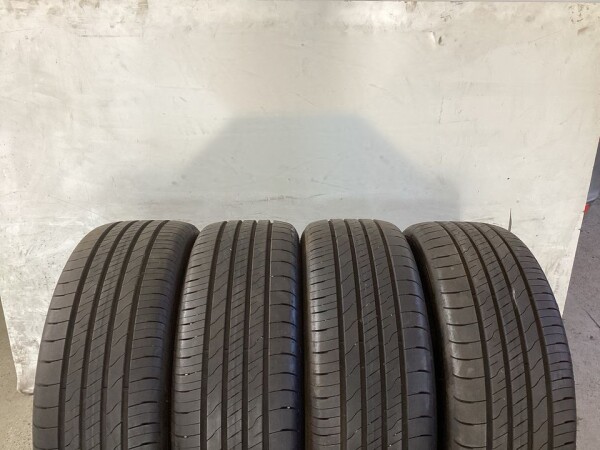 4x Sommerreifen 215/55 R18 99V Goodyear Nr.492