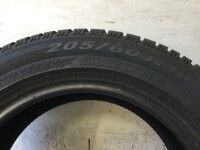 4x Winterreifen 205/60 R16 96H Pirelli Nr.35