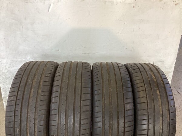 4x Sommerreifen 235/45 R19 99Y Michelin Nr.488