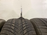 4x Winterreifen 235/50 R19 99H Bridgestone Nr.17