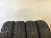 4x Alufelgen mit Winterreifen 225/55 R17 für Opel Cascada