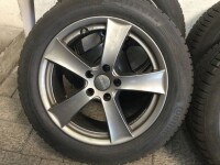 4x Alufelgen mit Winterreifen 225/55 R17 für BMW X2 F39