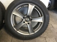 4x Alufelgen mit Winterreifen 225/55 R17 für BMW X2 F39