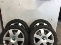 4x Alufelgen mit Winterreifen 205/55 R16 für Skoda...