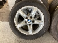 Alufelgen mit Sommerreifen 215/55 R16 93V BMW N46