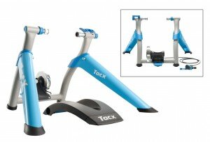 TACX Rollentrainer "Satori Smart T2400" Mod. 15 Beim interaktiven Hometrainer Satori wurde komplexe Technologie besonder